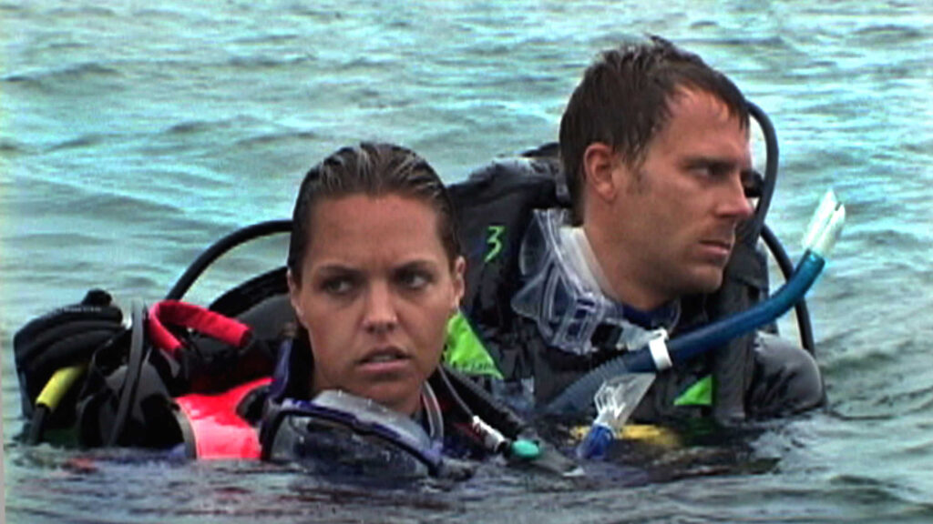 film still of open water movie Open Water (2003)